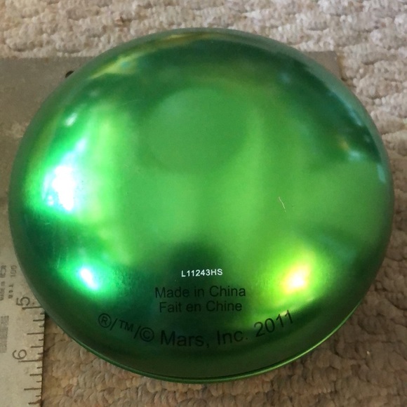 M&M tight seal container - Picture 2 of 3